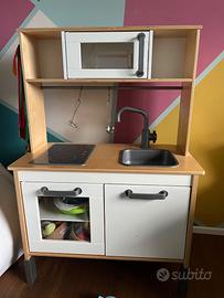 Cucina bambini Ikea + set vari legno e plastica