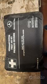 kit primo soccorso 