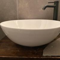 Lavabo da appoggio rotondo