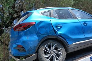 Macchina MG ZS 1000 turbo luxury