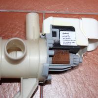 Pompa estrazione acqua Lavatrice IGNIS LTE7046