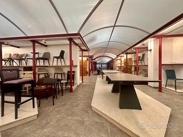 MAGAZZINO USO SHOWROOM