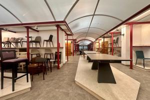 MAGAZZINO USO SHOWROOM