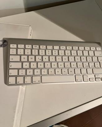 Tastiera apple MC184T/B