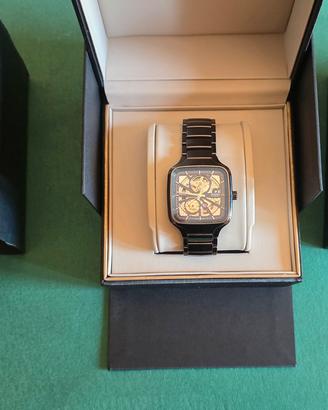 OROLOGIO Square

RADO