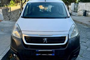 Peugeot partner 1.6 disel 75 cavalli