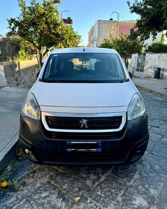 Peugeot partner 1.6 disel 75 cavalli