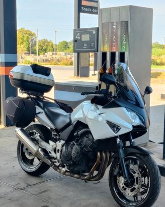 Honda cbf 600 full