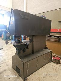 Punzonatrice ficep 801