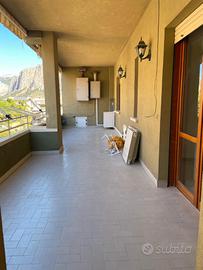 Casa con terrazzo appena ristrutturata