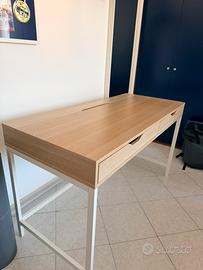 Scrivania Smart Working Ikea Alex Rovere