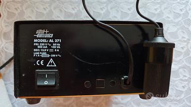 Alimentatore per frigo portatili 