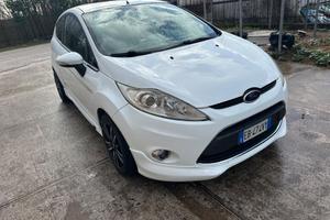 Ford Fiesta 1.6 TDCi 90CV