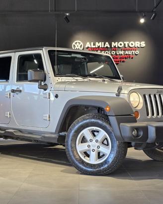 JEEP Wrangler Unlimited 2.8 CRD Sport Auto