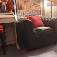 POLTRONA CHESTERFIELD PELLE NERA ORIGINALE