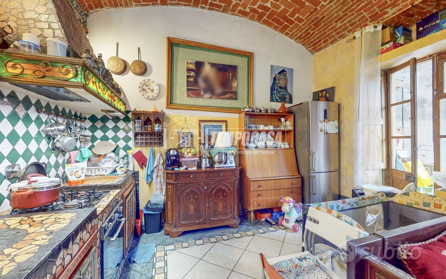 BILOCALE CON SOPPALCO A DUE PASSI DALLA STAZIONE D - Altro