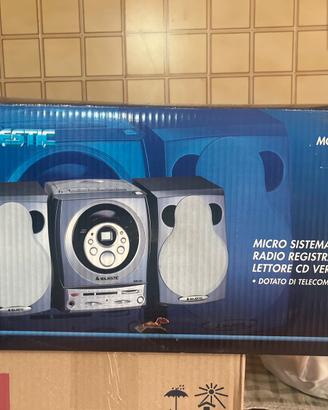 Stereo Majestic 2001
