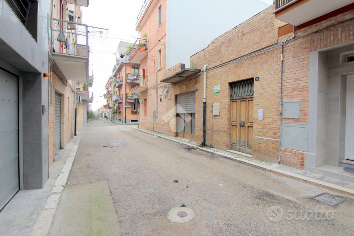 CASA INDIPENDENTE A LUCERA - Vista 5