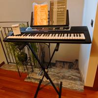 Tastiera Yamaha YPT-210