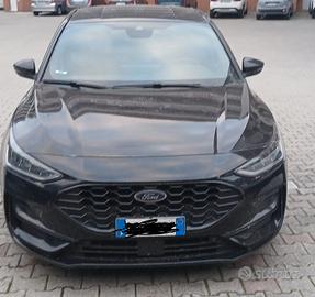 Ford Focus St-Line 5porte 1.0 125cv benzina c.man