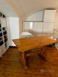 Tavolo in legno stile tirolese spessore 3 cm