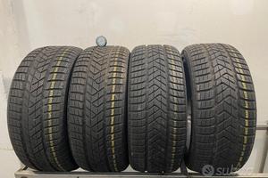 235 40 r18 95v 4 gomme pirelli invernali