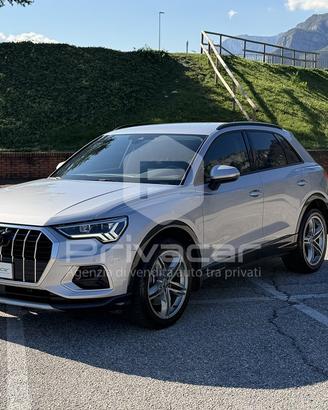 AUDI Q3 40 TFSI quattro S tronic Business Advanced