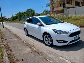 Ford Focus 1.5 TDCi 120 CV Start&Stop ST Line