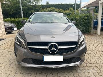 MERCEDES BENZ A 180 D SPORT 111000KM