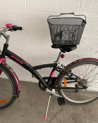 Bicicletta ragazzina