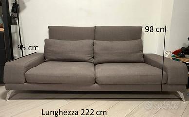 Divano usato ma in buone condizioni