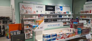 Arredo per farmacia e parafarmacia