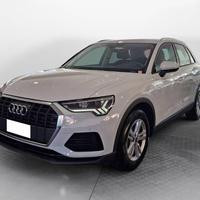 Audi Q3 35 1.5 tfsi Business s-tronic