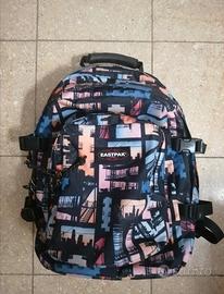 Zaino/Cartella Eastpak. 
