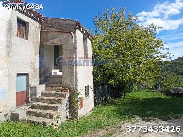 Casa rustica a Serra San Quirico