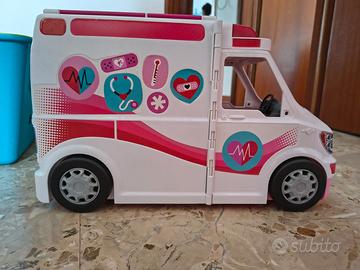 Ambulanza Barbie