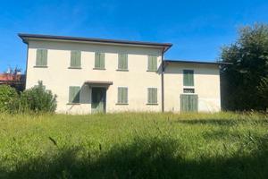 RIF L-SG800 | CASA SINGOLA CON TERRENO di 16.000mq