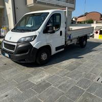 Furgone cassonato GRU 35 quintali