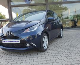 Toyota Aygo 1.0 VVT-i 69 CV 5 porte x-play