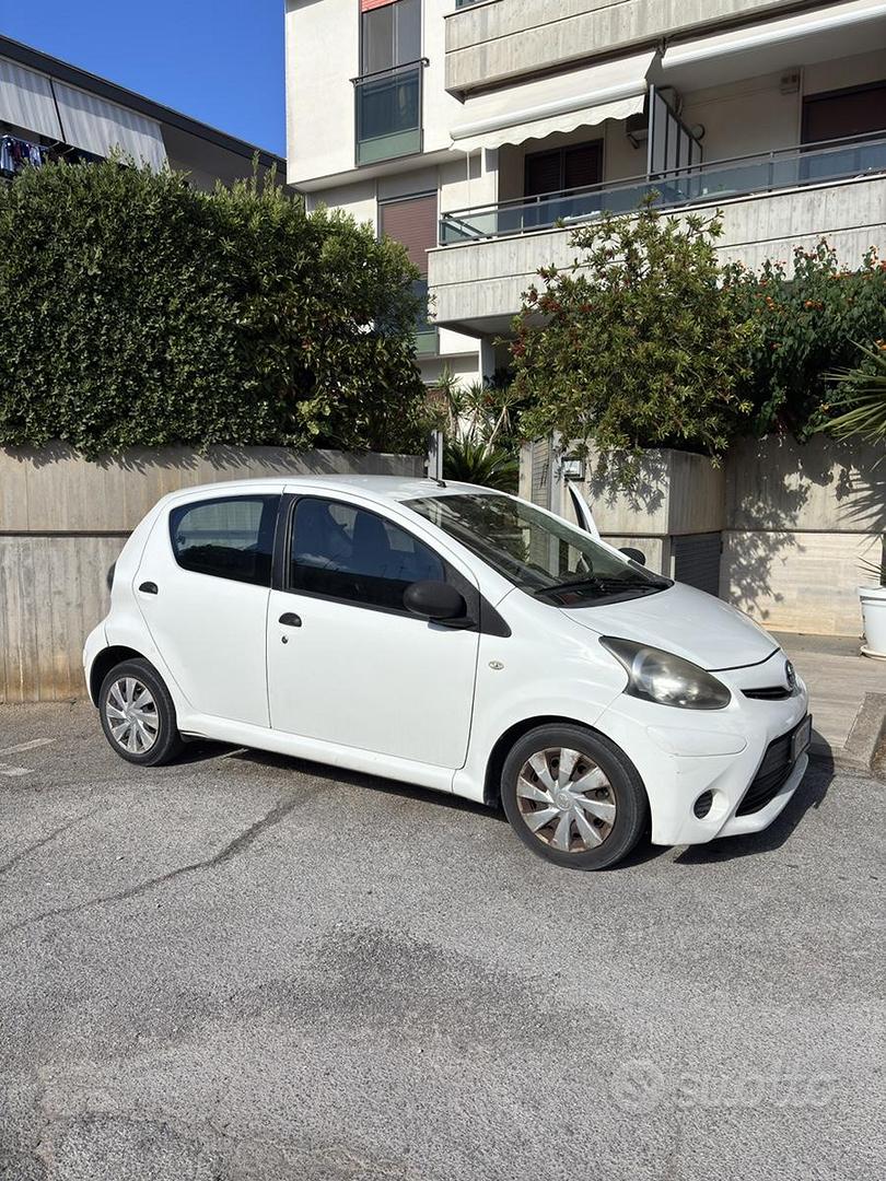 Toyota Aygo 2014 photo 2