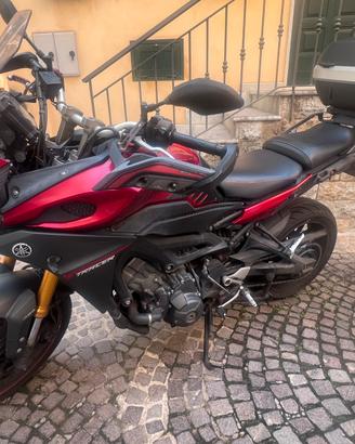 Yamaha Tracer 900 2015 - Pronta a viaggiare!