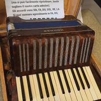 fisarmonica Hohner Student II