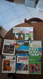libri scuola 1 e 2 superiore (leggere descrizione)