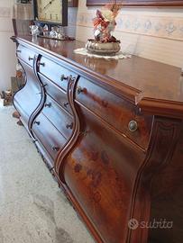 Mobile in stile classico (vintage-barocco)