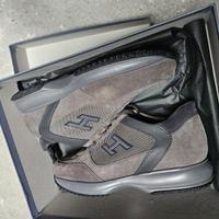 Hogan uomo colore grigio nr.8