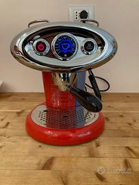 Macchinetta del caffè espresso Illy X7