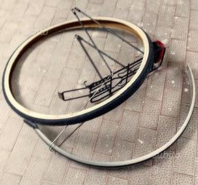 Ricambi Bici Carter Luci Copertoni Selle