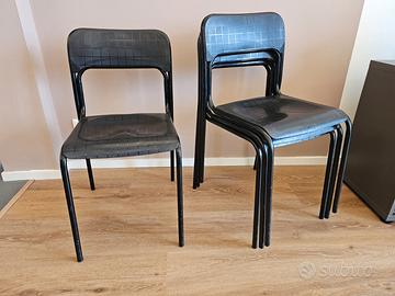 4 Sedie di design impilabili Marca Sintesi nere