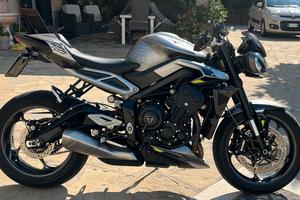 Triumph Street Triple 765 R ABS