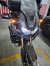 Moto Honda Africa Twin 1100